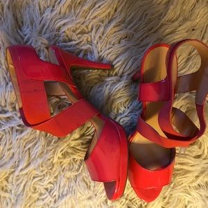 Liz Claiborne Coral Heels